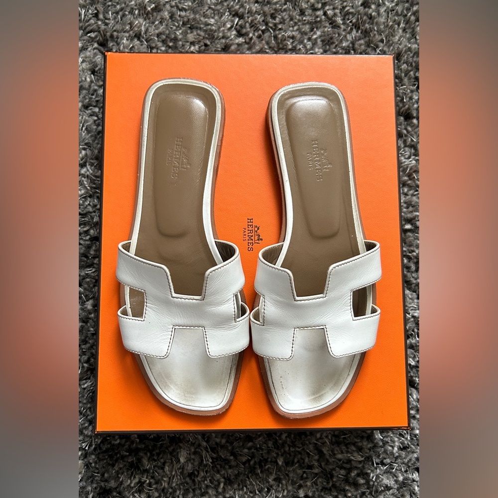 Hermes White Oran Leather Slide Sandals
